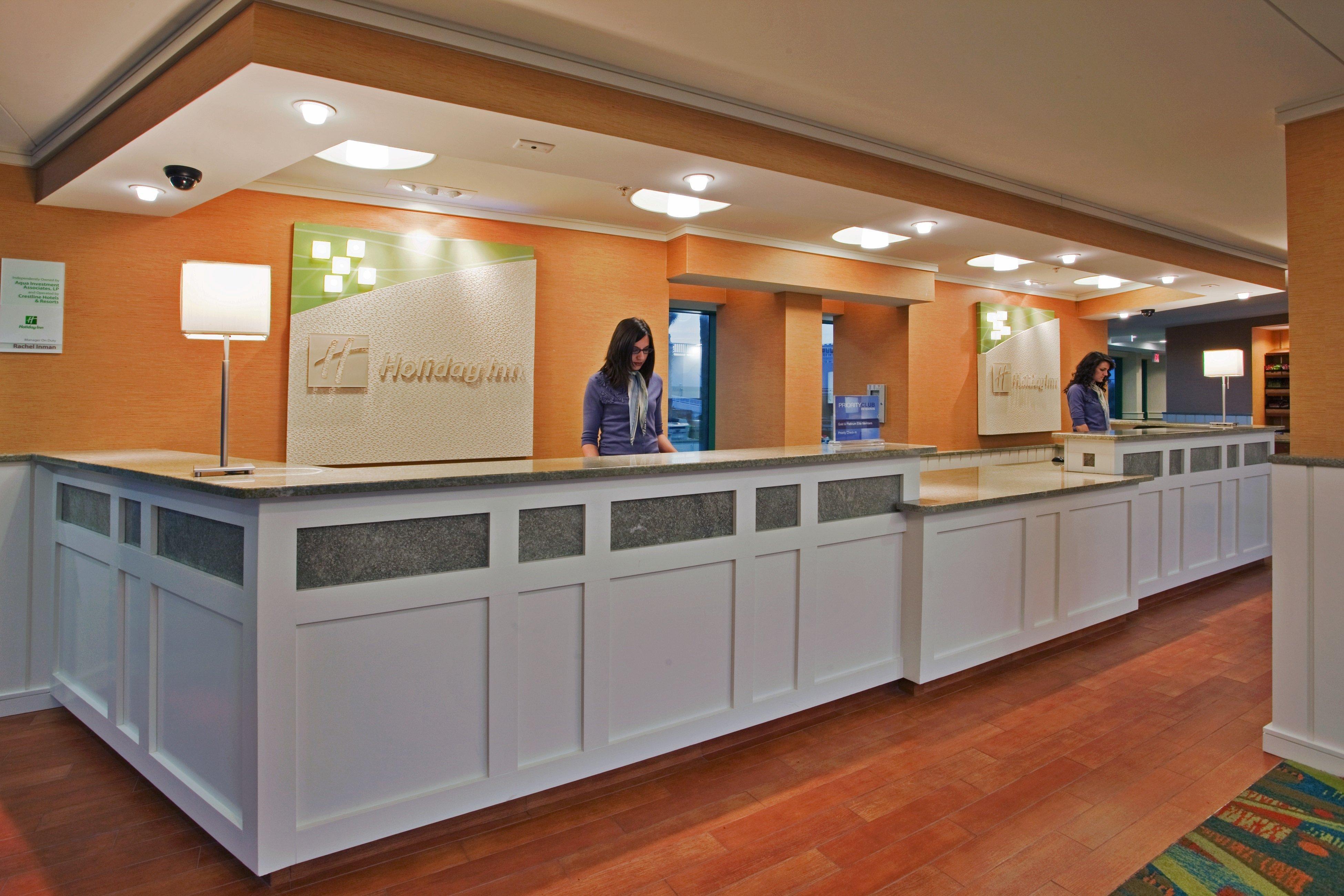 Holiday Inn & Suites Virginia Beach - North Beach By Ihg Bagian luar foto