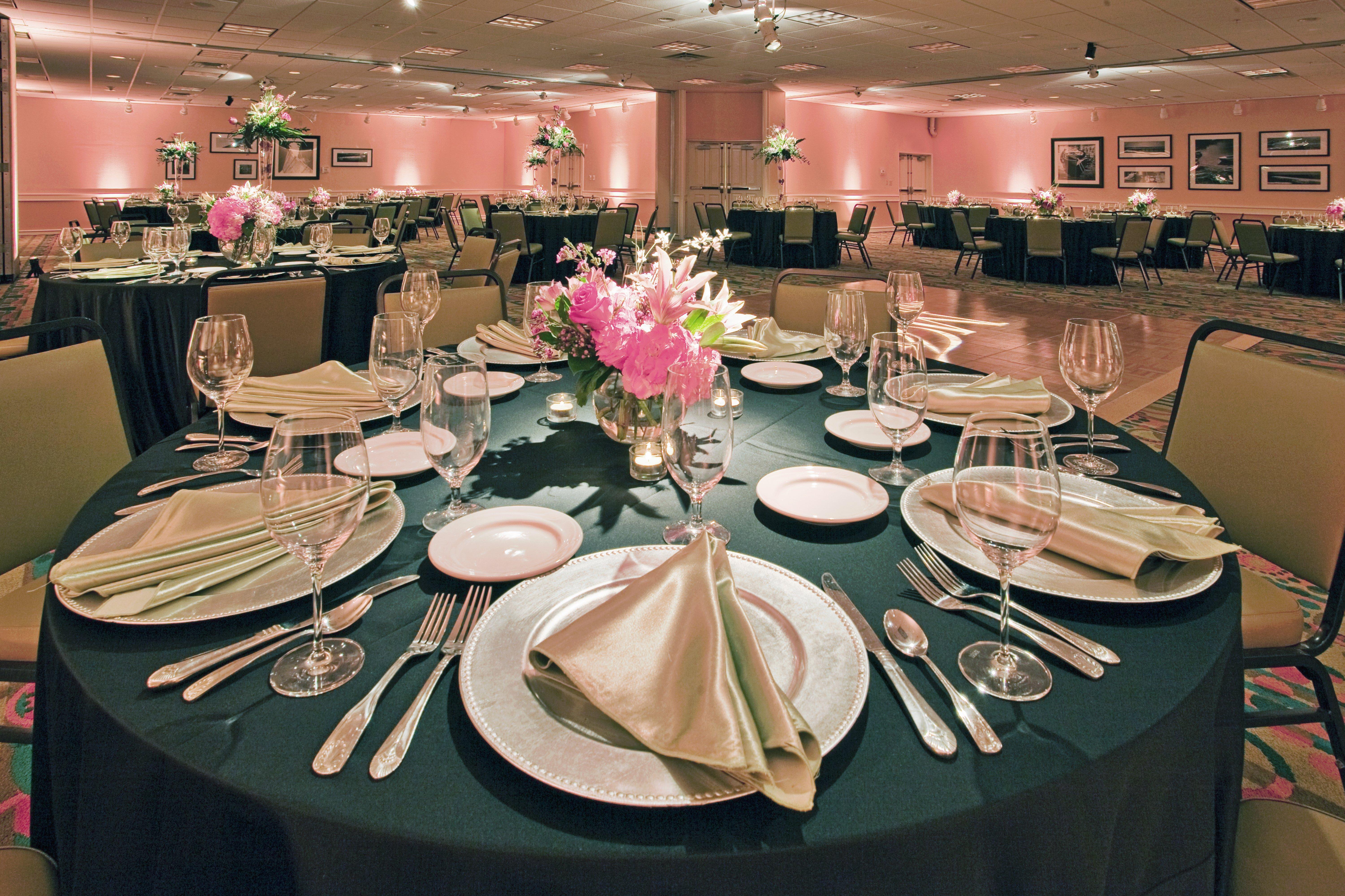 Holiday Inn & Suites Virginia Beach - North Beach By Ihg Bagian luar foto