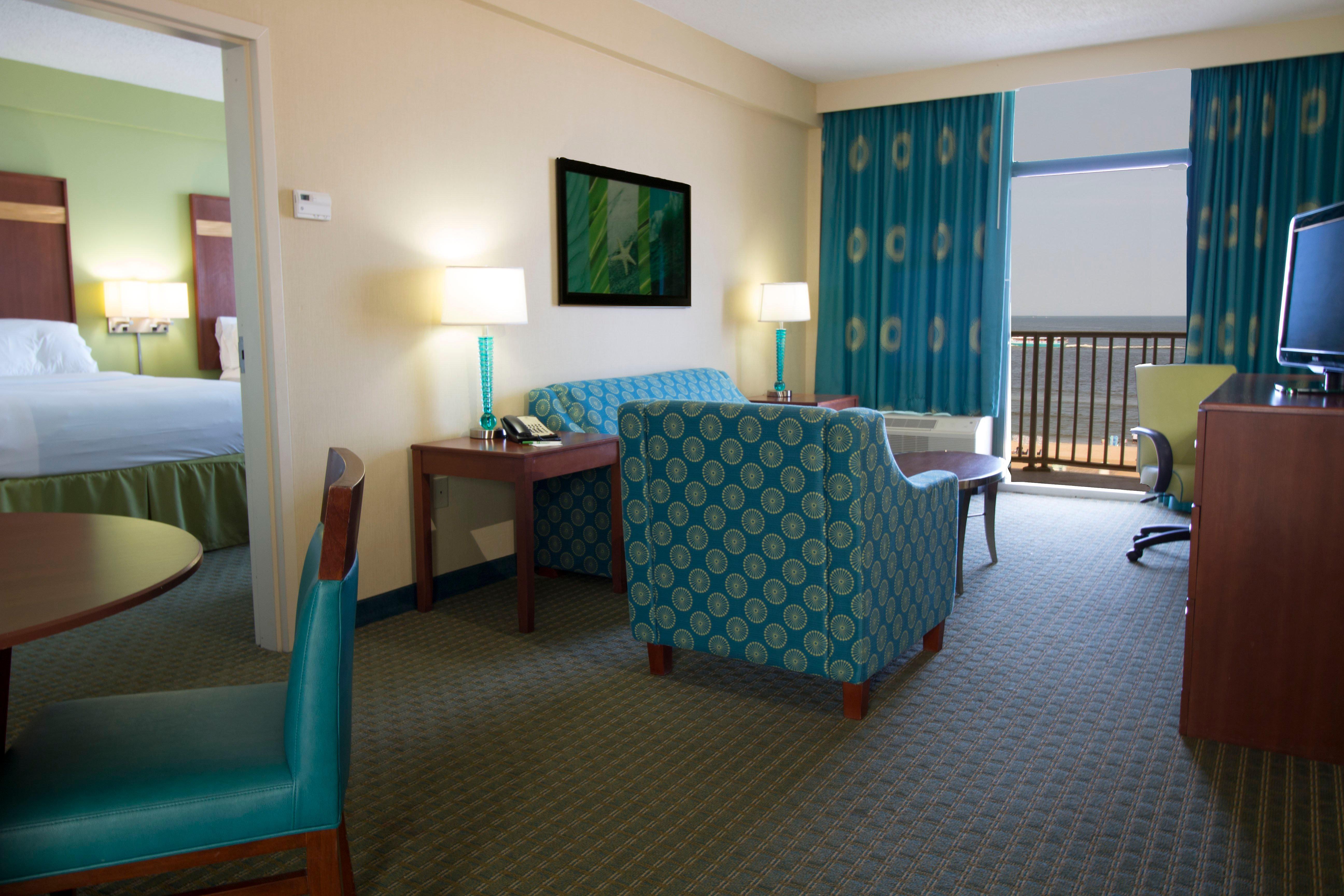 Holiday Inn & Suites Virginia Beach - North Beach By Ihg Bagian luar foto