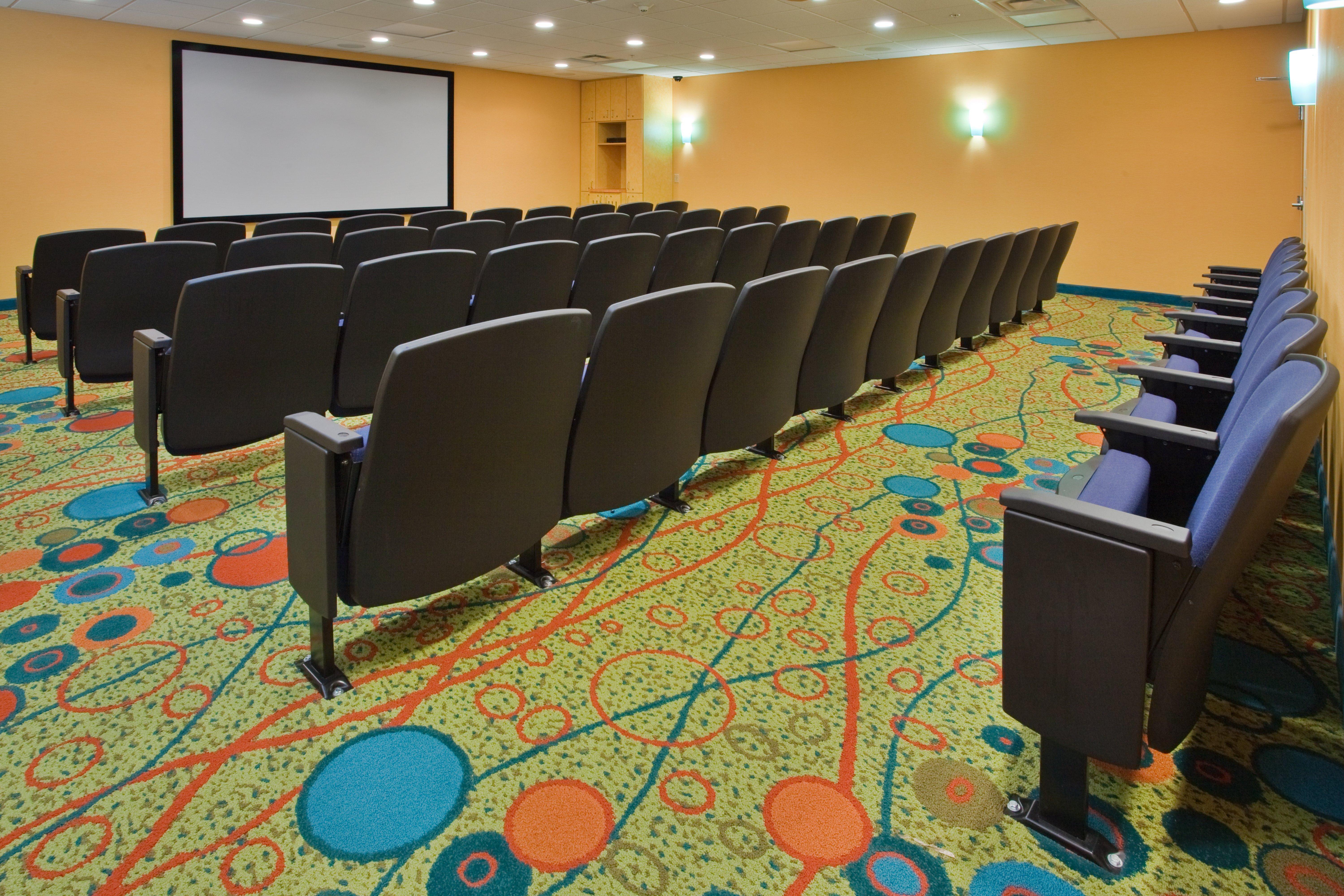Holiday Inn & Suites Virginia Beach - North Beach By Ihg Bagian luar foto