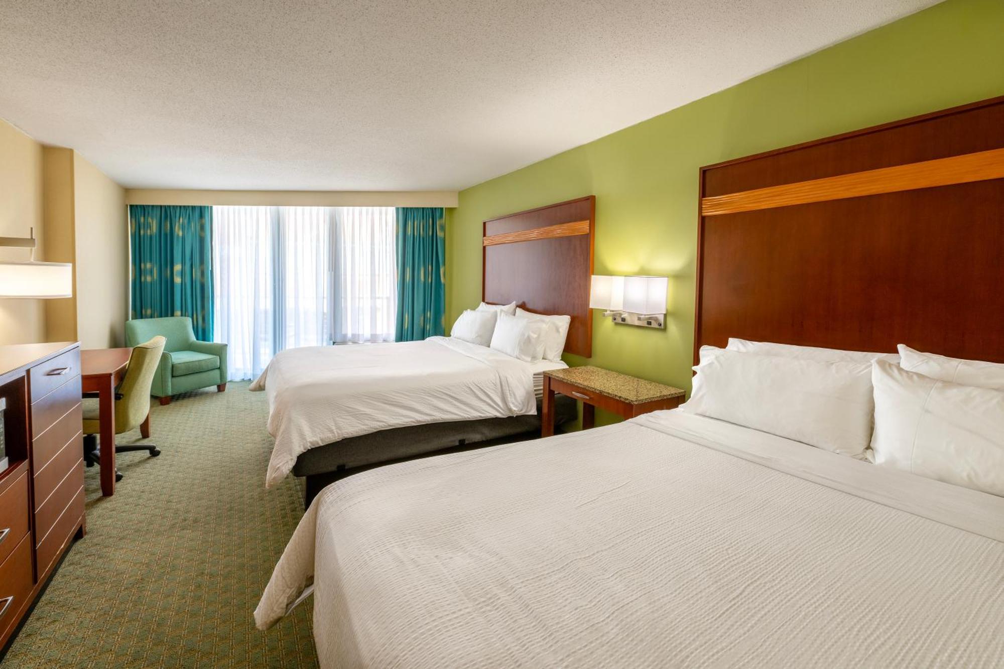 Holiday Inn & Suites Virginia Beach - North Beach By Ihg Bagian luar foto