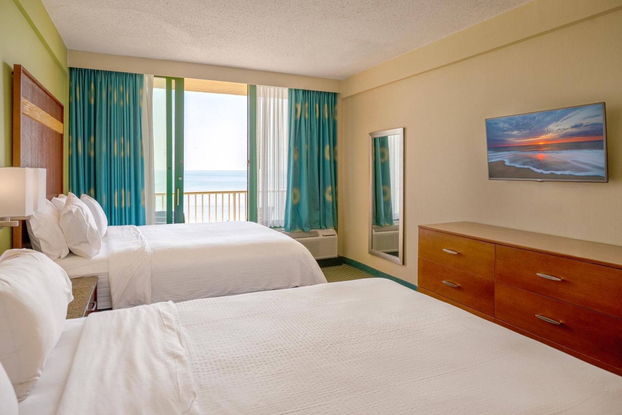 Holiday Inn & Suites Virginia Beach - North Beach By Ihg Bagian luar foto